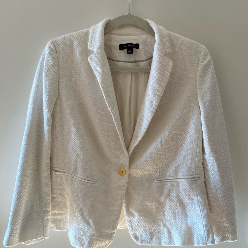 EUC White Woven Ann Taylor Blazer